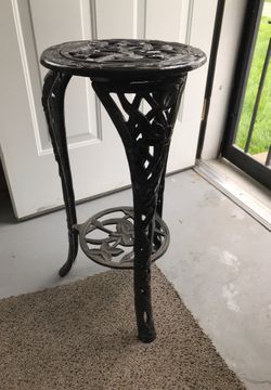Corner stand