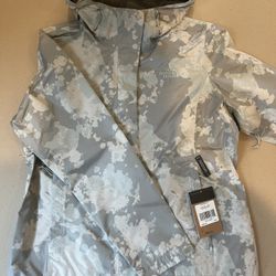 The North Face Women’s Venture 2 Jacket