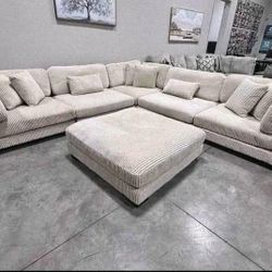 Sectional Sofa 