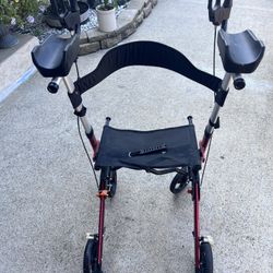 Knee scooter/wheelchair