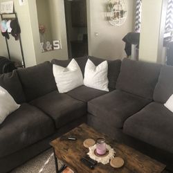 Sectional Couch 