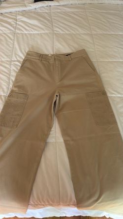 Louis Vuitton khaki pants size 48