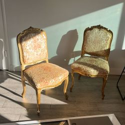 2 Refurbished Vintage Chairs