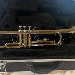 Etude Trumpet With Case 