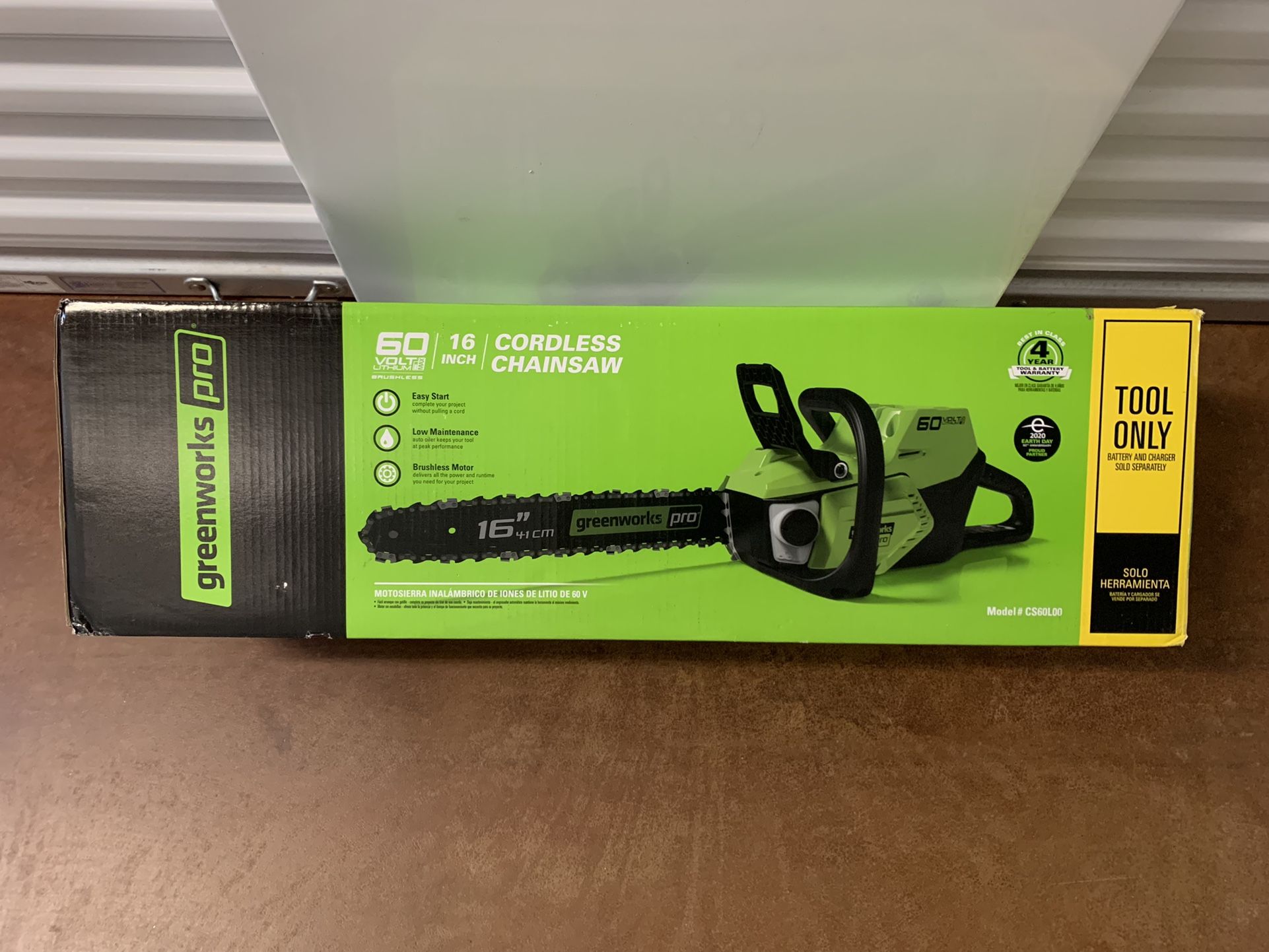 Brand New Sealed GreenWorks CS60L00 60v Lithium Electric Chainsaw TOOL ONLY 