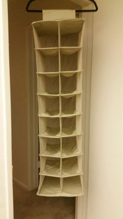 Cloth, hanging shoe holder