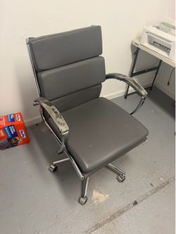 Executive Office Chair