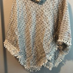 Gray/brown Thick Pancho