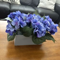 Flower Box Centerpiece Brand New With Tags