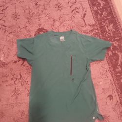 Forest Green Scrub Shirt. Barco One