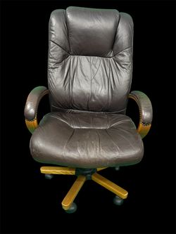 Executive Office Chair – Dark Brown Faux Leather, Ergonomic Swivel Desk Chair