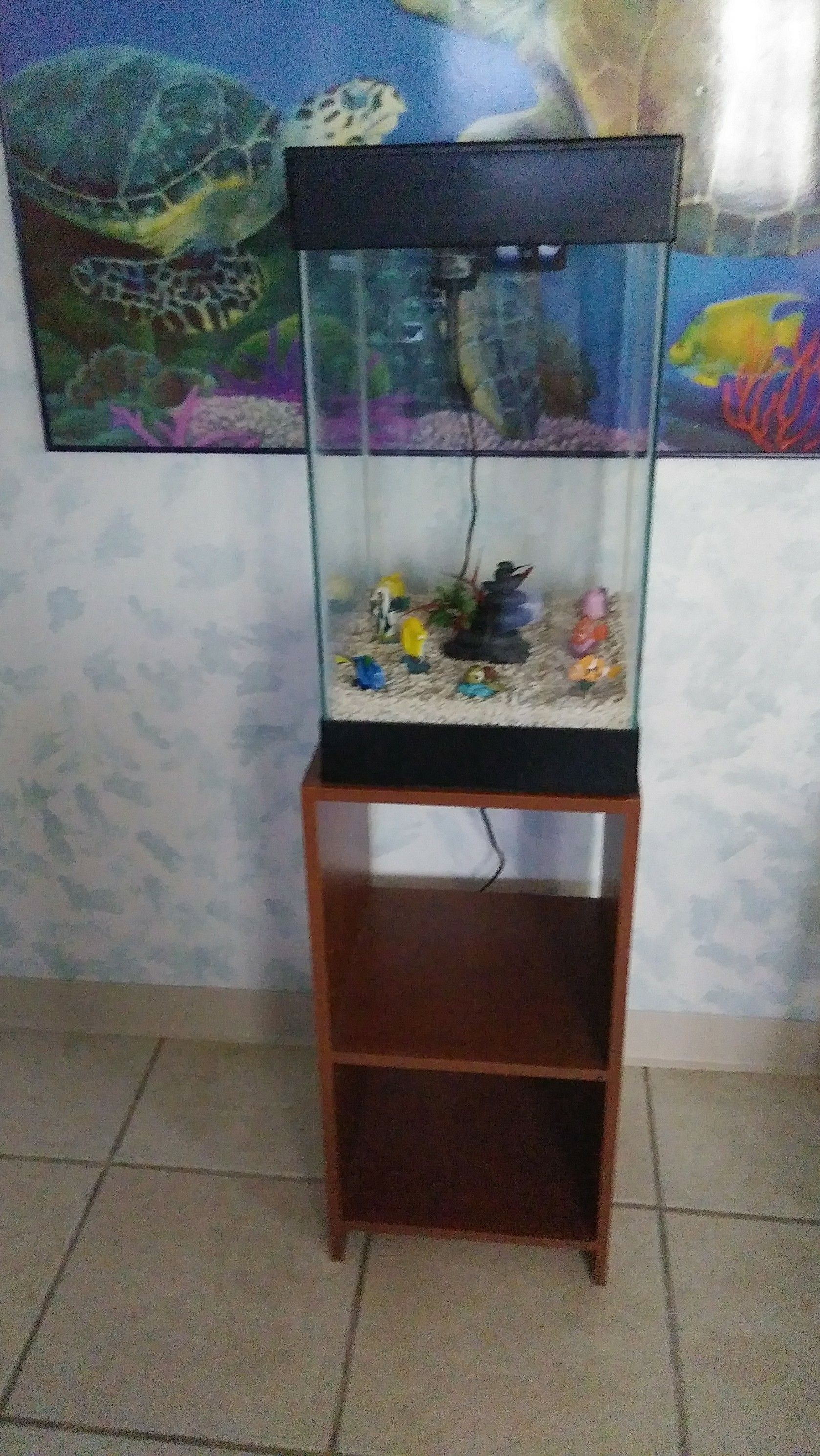 Aqueon 15 Gallon Column Aquarium