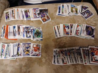600 Random Sport Random Players Bulk Sports Cards Collection.