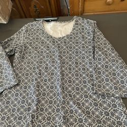 Womans Blouse XL
