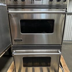 Viking Electric Oven & Gas Stove Top