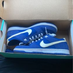 Dunks Size 9