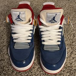 Jordan 4s “messy rooms”