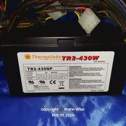 Thermaltake TR2-430NP TR2-430W W0070RU XP550NP 430-watt ATX Power Supply (PSU)