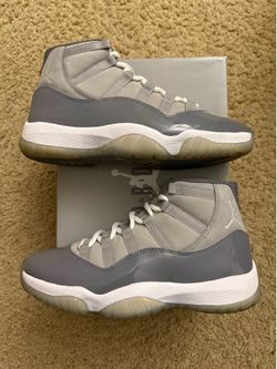Size 8.5 (Great condition, comes with original box) - Air Jordan 11 retro cool grey