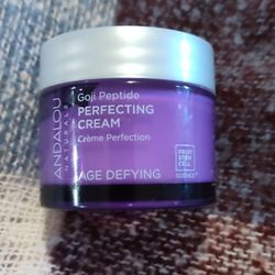 Andalou Naturals Goji Peptide Perfecting Cream
