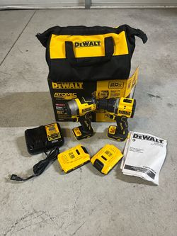 New DEWALT ATOMIC 20-Volt MAX Lithium-Ion Cordless Combo Kit 2 tool includes Battery and Charger