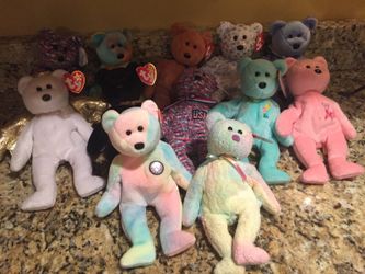 Assorted beanie babies