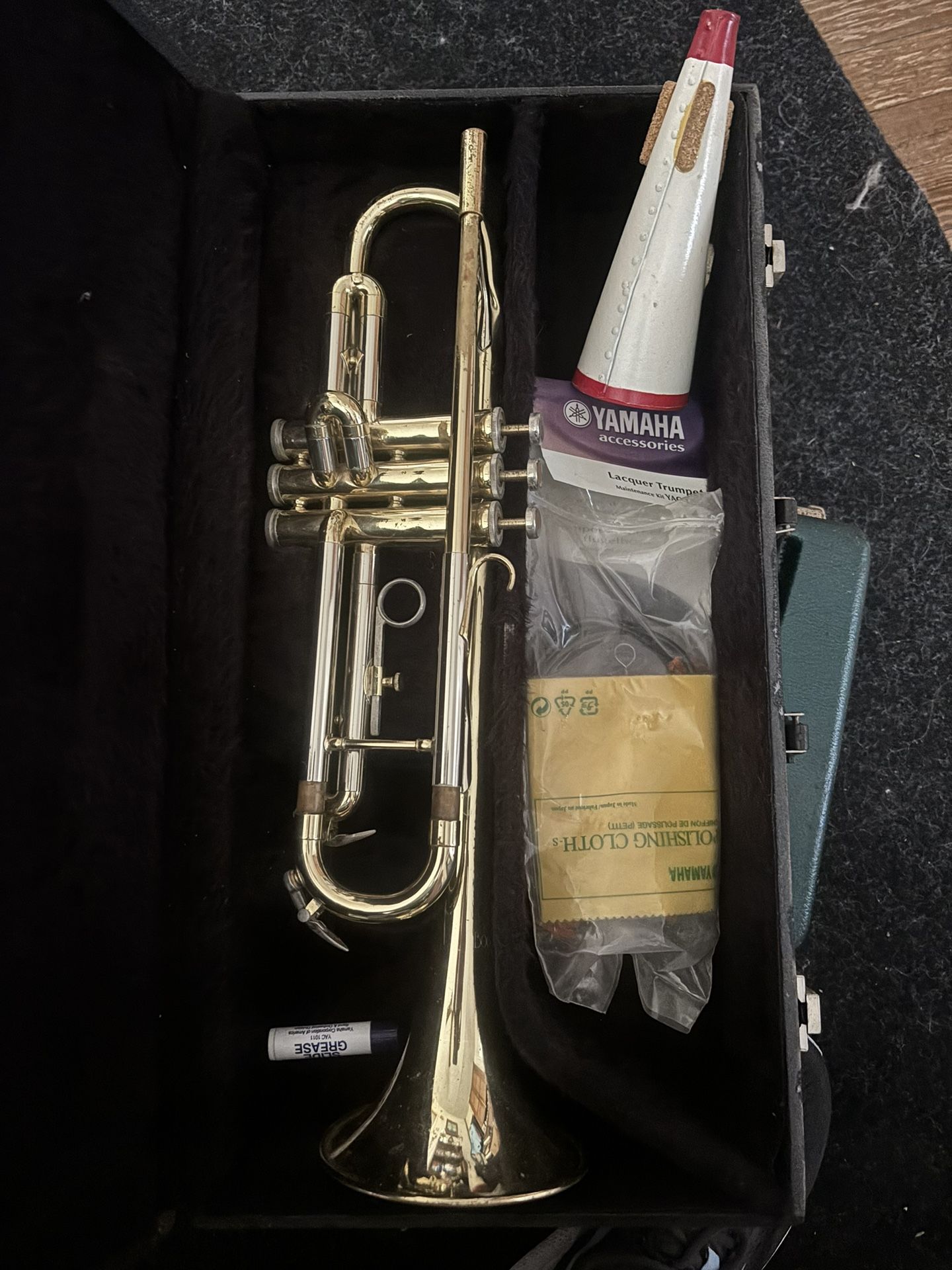 Boosey Hawkes Regent Trumpet With Accessories