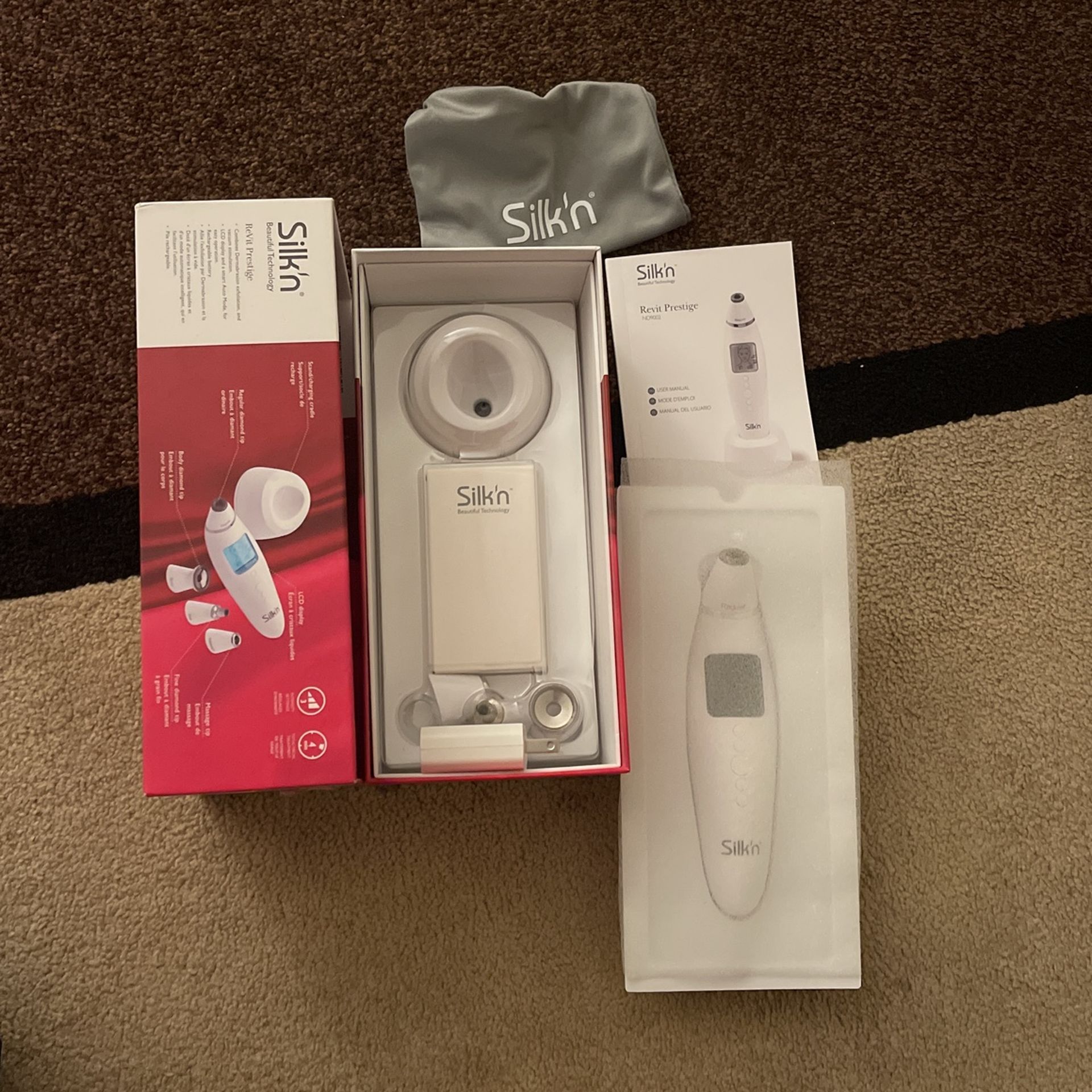 Silkn Beautiful Technology - Improves Skin / Exfoliates Face (open box)