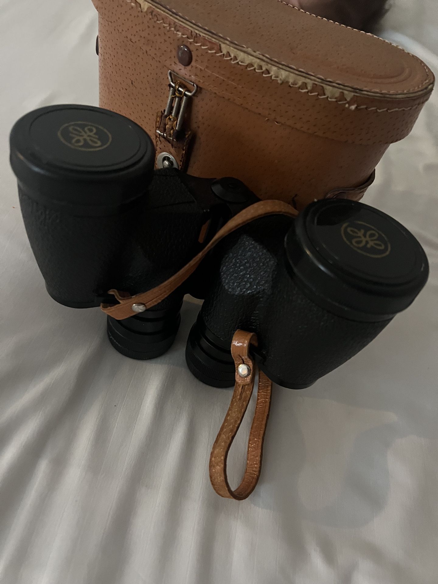 Goldcrest 7 X 35 Vintage Binoculars