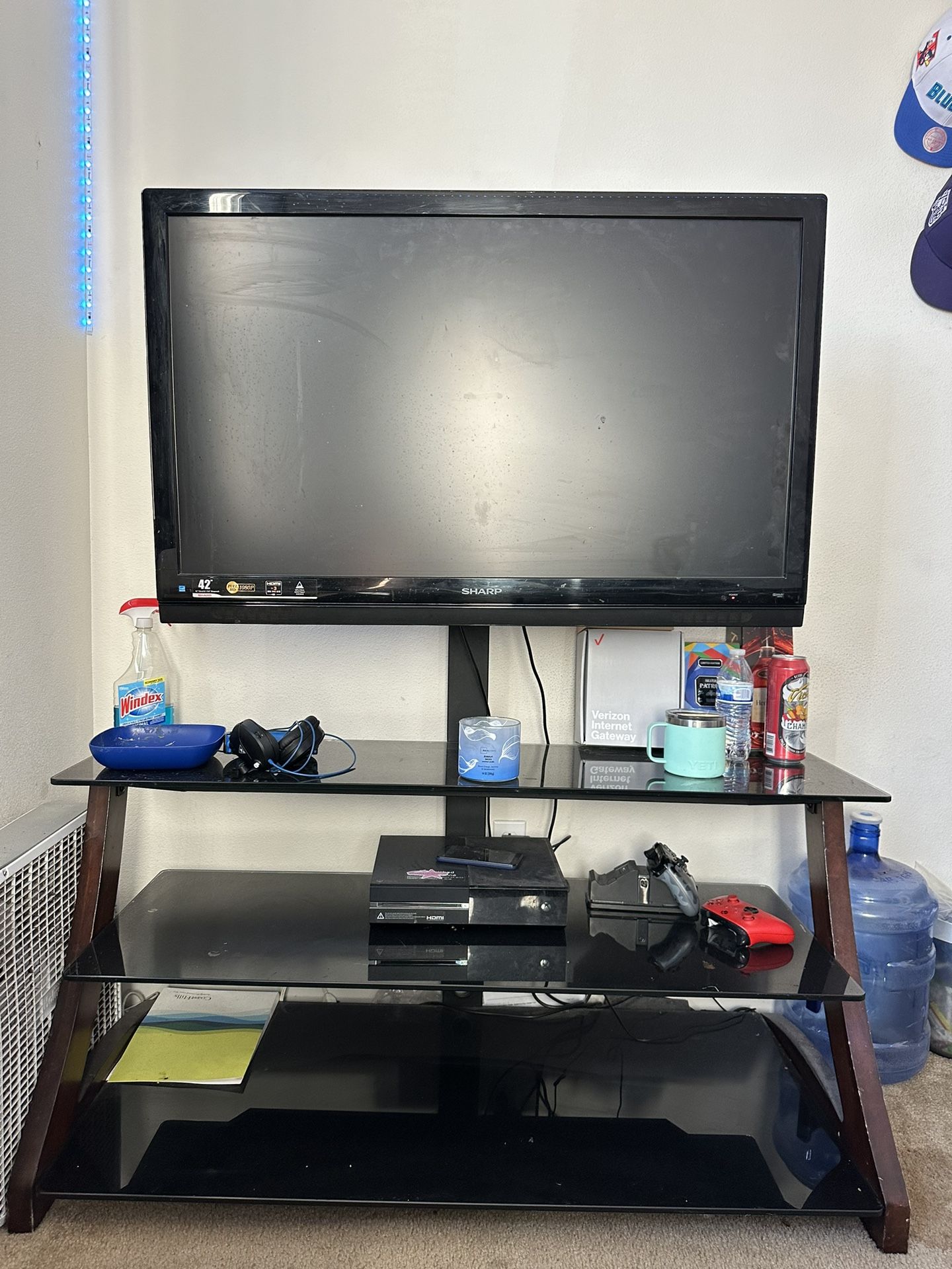 42 Inch Tv And Tv Stand !!