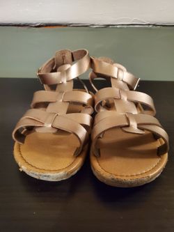 Girls Sandles - $15