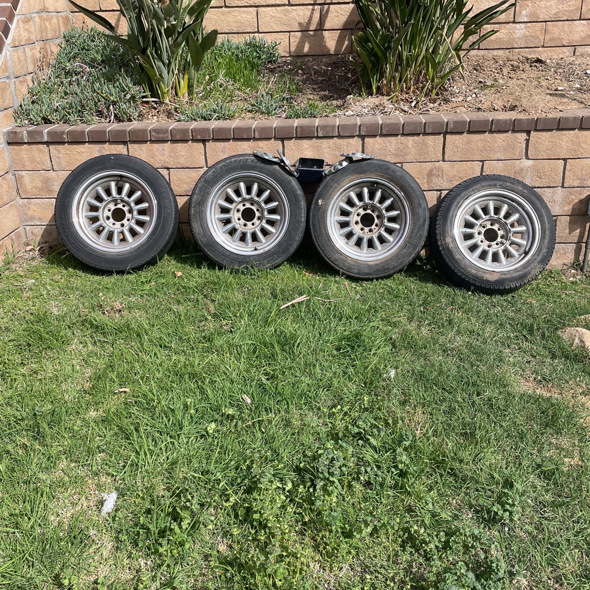 4 Lug 15 In Rims for Sale in Redlands, CA - OfferUp