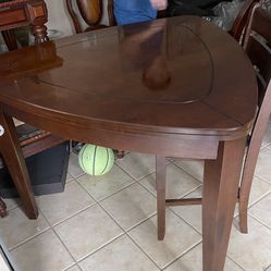 Table And 3 High Chairs 