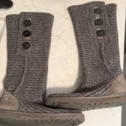 Cozy Gray Ugg Boots Size 8 