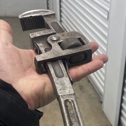 3 18” Pipe Wrenches 