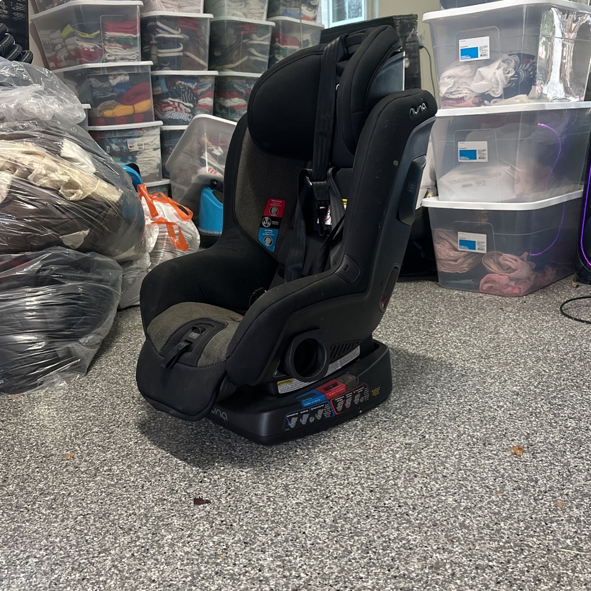 Nuna Rava Convertible Car Seat