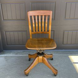 Vintage Milwaukee Anatomic Comfort Chair