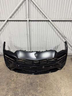 Lamborghini Urus Bumpers