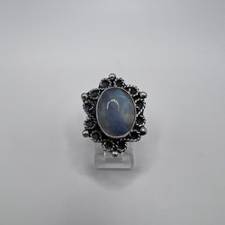 Silver moonstone ring 