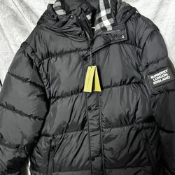 Burberry Puffer 