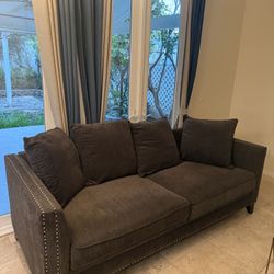 Sofa – Extra Comfortable 