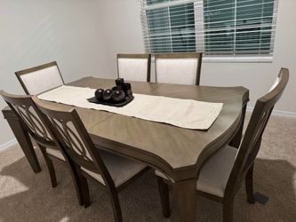 Table 6 seats
