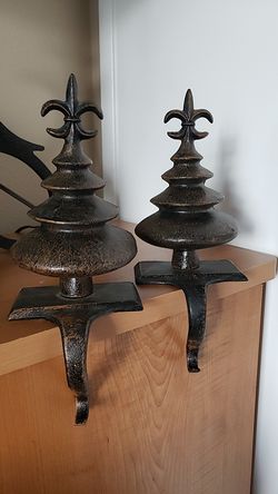 Iron stocking holders