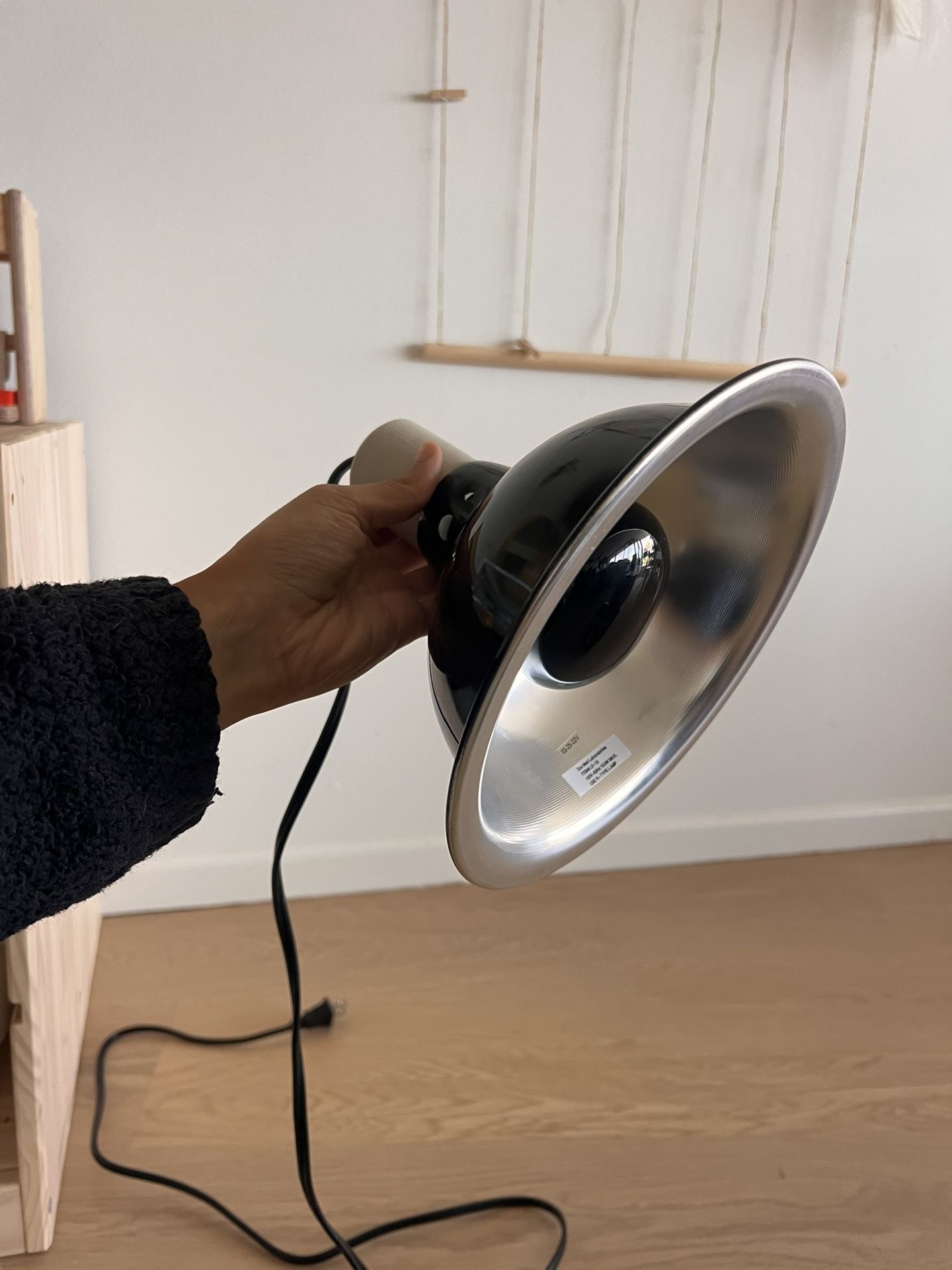 Reptile Dome Light Fixture With Night Light Bulb