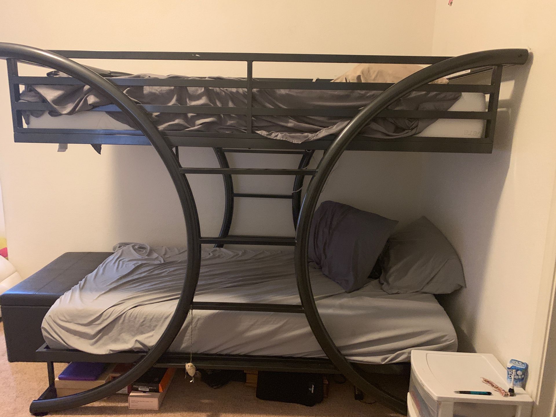 Black TWIN bunk bed AND Sony Bravia 32 lcd FLAT SCREEN