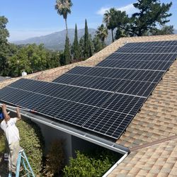 Solar Panel Cleaning 