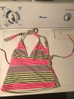 Woman’s tank top size Small