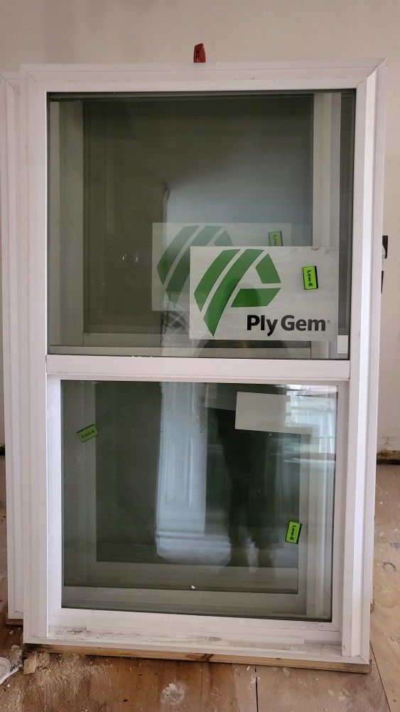Ply Gem Windows 36x60 / Double-Pane