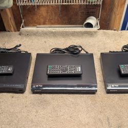 3 DVD Players