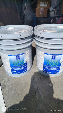 Egg shell paint Sherwin-Williams white